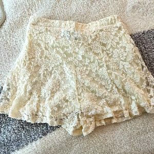 🤍 Aqua Floral Stretchy Shorts